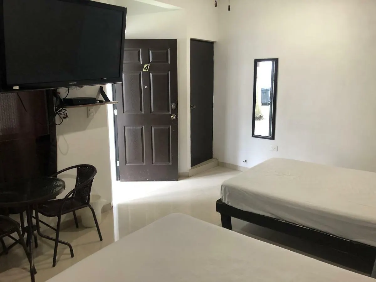Habitaciones 3 Amigos Πλάγια Ντελ Κάρμεν 0*,  Μεξικό