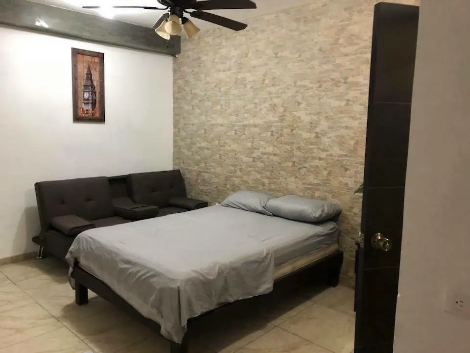 Habitaciones 3 Amigos Playa del Carmen Homestay